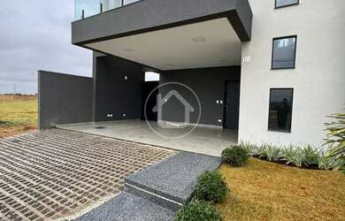 Imagem: O apartamento possui 3 Dormitórios, 4 Banheiros, 4 Vagas na