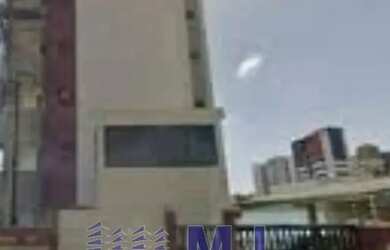 Imagem: O apartamento possui 3 Dormitórios, 1 Banheiro, 1 Vaga na garagem