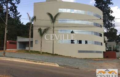 Imagem: O depósito possui 2 Vagas na garagem e 150m² de Área e está