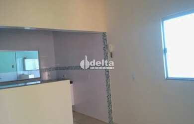 Imagem 5: Casa disponível para venda no bairro Nossa Senhora das Graças em Uberlândia...