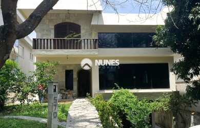 Imagem: A casa em condomínio possui 2 Dormitórios, 5 Banheiros, 4