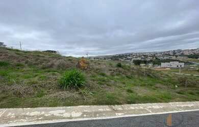 Imagem: O terreno possui 450m² de Área e Imóvel novo e está localizado