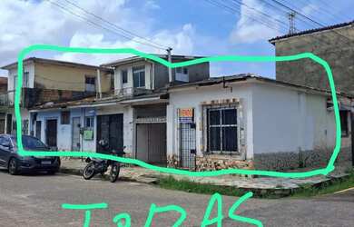 Imagem: A casa possui 5 Dormitórios, 5 Banheiros, 200m² de Área e