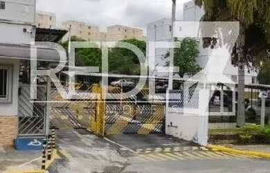 Imagem: O apartamento possui 2 Dormitórios, 1 Banheiro, 1 Vaga na garagem