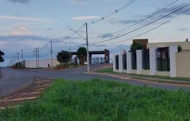 Imagem 13: Terreno a venda com 300m² no Portoville Parque Betel Residencial, Paulínia