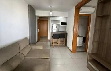 Imagem: O apartamento possui 1 Dormitório, 1 Banheiro, 1 Vaga na garagem