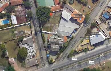 Imagem: O terreno possui 844m² de Área e está localizado em Jardim