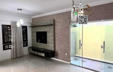 Imagem: A casa em condomínio possui 3 Dormitórios, 3 Banheiros, 3