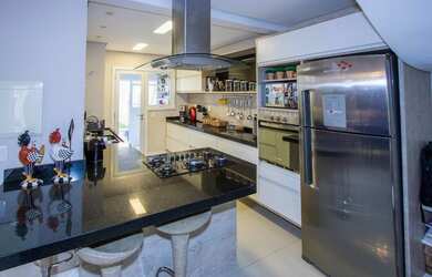 Imagem 9: Porto Alegre - Casa Padrão - Guarujá