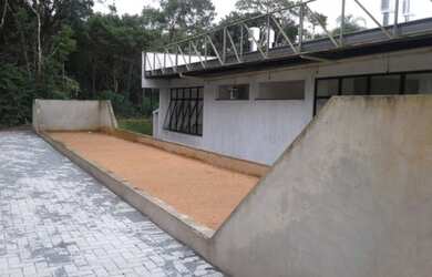 Imagem 14: Condomínio residencial de alto padrão no bairro Ponta Aguda