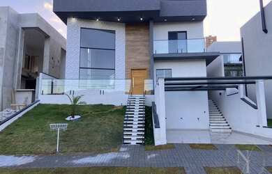 Imagem: A casa em condomínio possui 3 Dormitórios, 2 Banheiros, 2