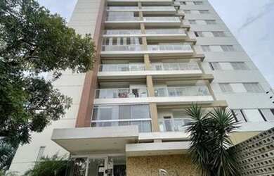 Imagem: O apartamento possui 3 Dormitórios, 1 Banheiro, 2 Vagas na