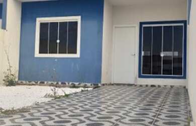 Imagem: A casa possui 2 Dormitórios, 1 Banheiro, 1 Vaga na garagem