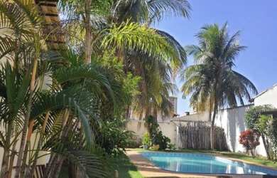 Imagem: A casa possui 4 Dormitórios, 4 Banheiros, 3 Vagas na garagem