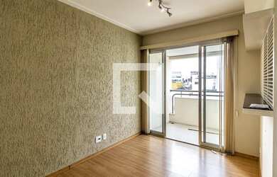 Imagem: O apartamento possui 1 Dormitório, 1 Banheiro, 1 Vaga na garagem