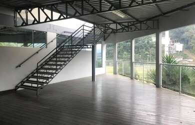 Imagem 5: Galpão/Depósito/Armazém para aluguel possui 2800 metros quadrados em...