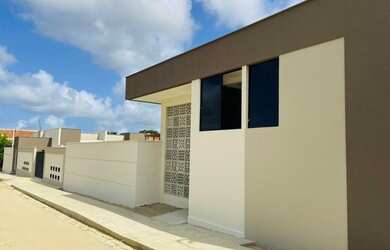 Imagem: A casa em condomínio possui 2 Dormitórios, 2 Banheiros, 1