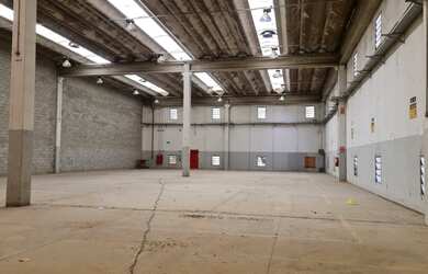 Imagem: O depósito possui 999m² de Área e está localizado em Jardim