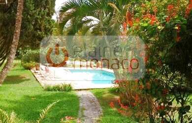 Imagem: A fazenda possui 300m² de Área e está localizado em Terras