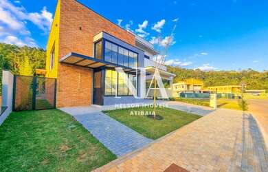 Imagem: A casa em condomínio à venda possui 4 Dormitórios, 5 Banheiros