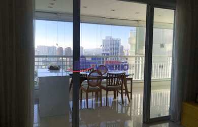 Imagem: O apartamento possui 2 Dormitórios, 2 Banheiros, 2 Vagas na