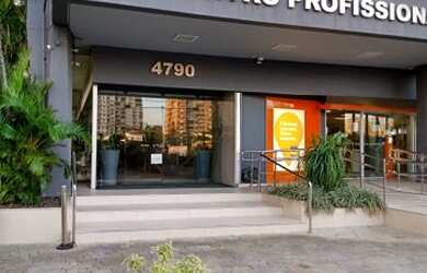 Imagem: O depósito possui 1 Vaga na garagem, 30m² de Área e está