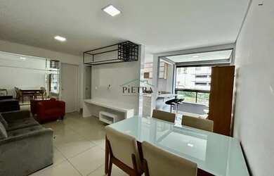 Imagem: O apartamento possui 1 Dormitório, 2 Banheiros, 2 Vagas na