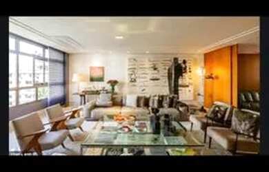 Imagem: O apartamento possui 4 Dormitórios, 4 Banheiros, 4 Vagas na