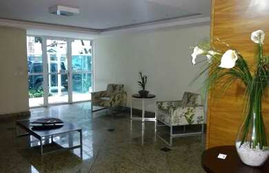 Imagem: O apartamento possui 2 Dormitórios, 2 Banheiros, 1 Vaga na