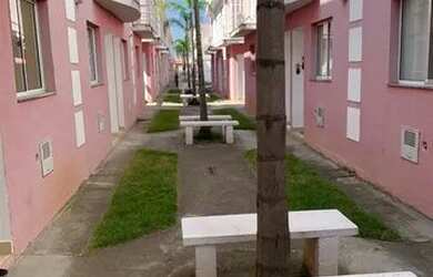 Imagem: A casa em condomínio possui 2 Dormitórios, 1 Banheiro, 1 Vaga