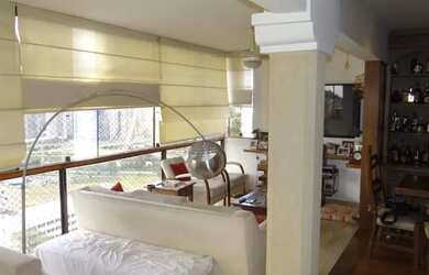 Imagem: O apartamento na cobertura possui 4 Dormitórios, 5 Banheiros