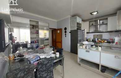 Imagem 6: Forest Hill / Térrea 123m² 2 semi suítes e 1 suíte / Bem Localizada...