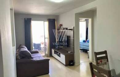 Imagem: O apartamento possui 2 Dormitórios, 1 Banheiro, 2 Vagas na