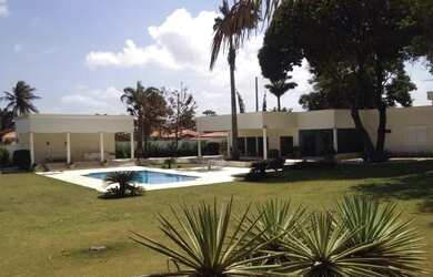 Imagem: A casa possui 5 Dormitórios, 5 Banheiros, 5 Vagas na garagem