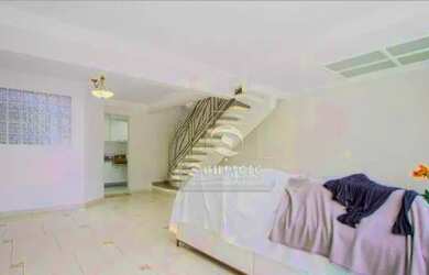 Imagem: A casa possui 3 Dormitórios, 3 Banheiros, 3 Vagas na garagem