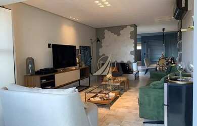 Imagem: O apartamento possui 3 Dormitórios, 5 Banheiros, 3 Vagas na