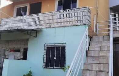 Imagem: A casa possui 1 Dormitório, 1 Banheiro e está localizado