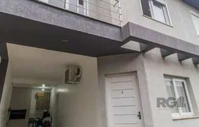 Imagem: A casa em condomínio possui 2 Dormitórios, 3 Banheiros, 1