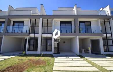 Imagem: A casa em condomínio possui 3 Dormitórios, 4 Banheiros, 4