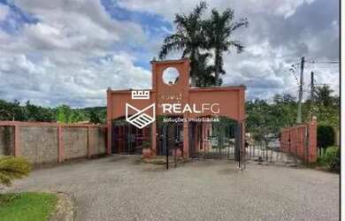 Imagem: A casa possui 1 Dormitório, 1 Banheiro, 234m² de Área e