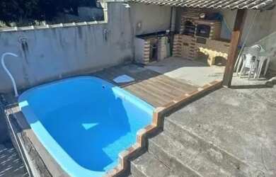 Imagem: A casa possui 3 Dormitórios, 1.010m² de Área e está localizado