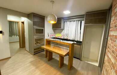 Imagem: O apartamento possui 2 Dormitórios, 1 Banheiro, 2 Vagas na