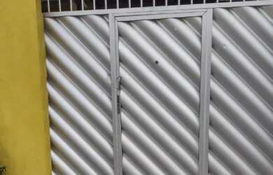 Imagem 1: ALUGO kitnet apto CaSAL sem Filhos Não paga energia e nem água