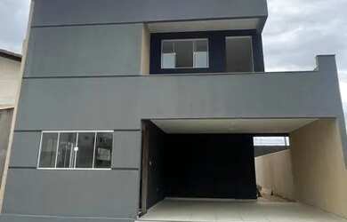 Imagem: A casa em condomínio possui 3 Dormitórios, 2 Banheiros, 2