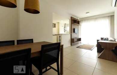 Imagem: O apartamento possui 1 Dormitório, 1 Banheiro, 1 Vaga na garagem