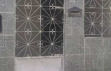 Imagem: A casa possui 3 Dormitórios, 1 Banheiro, 5m² de Área e está