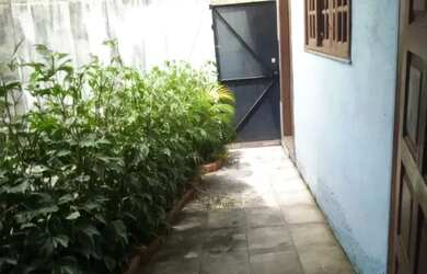 Imagem: A casa possui 3 Dormitórios, 4 Banheiros e 200m² de Área