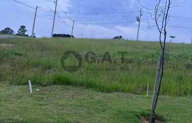 Imagem: O terreno possui 360m² de Área, Imóvel novo e está localizado