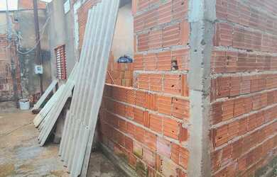 Imagem 2: Somente venda. 1 Banheiroe3 Dormitórios