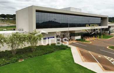 Imagem: O terreno possui 726m² de Área e está localizado em Parque